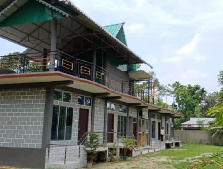 Rooms 4 Luxury Homestay in Jaldapara